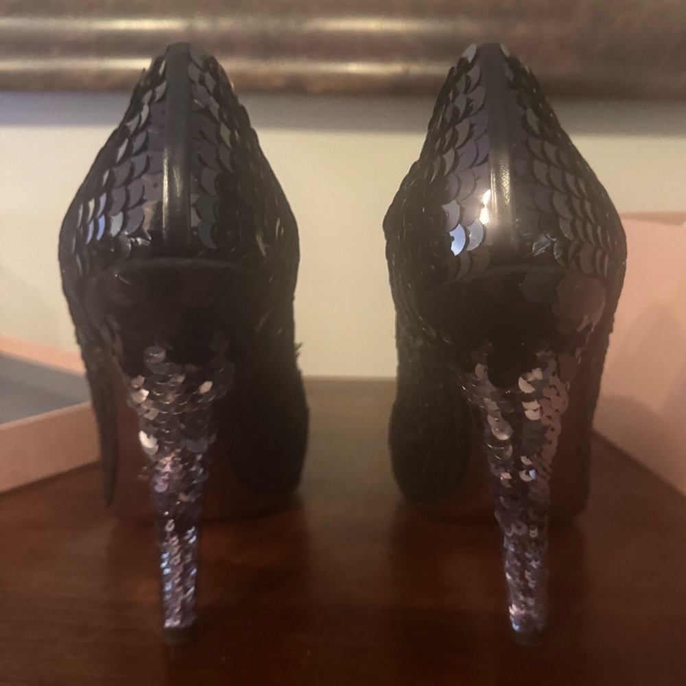 Miu Miu Sequin Pumps Size 41 - Picture 10 of 11